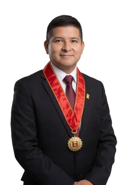 ECON. DITTMER GEOVANNY QUISPE SOLIS - DIRECTOR DE CAPACITACIÓN E INVESTIGACIÓN
